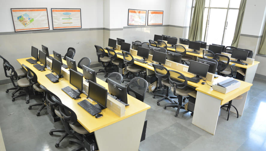 Sandip Polytechnic Nashik Laboratory (Computer Department) photo 3